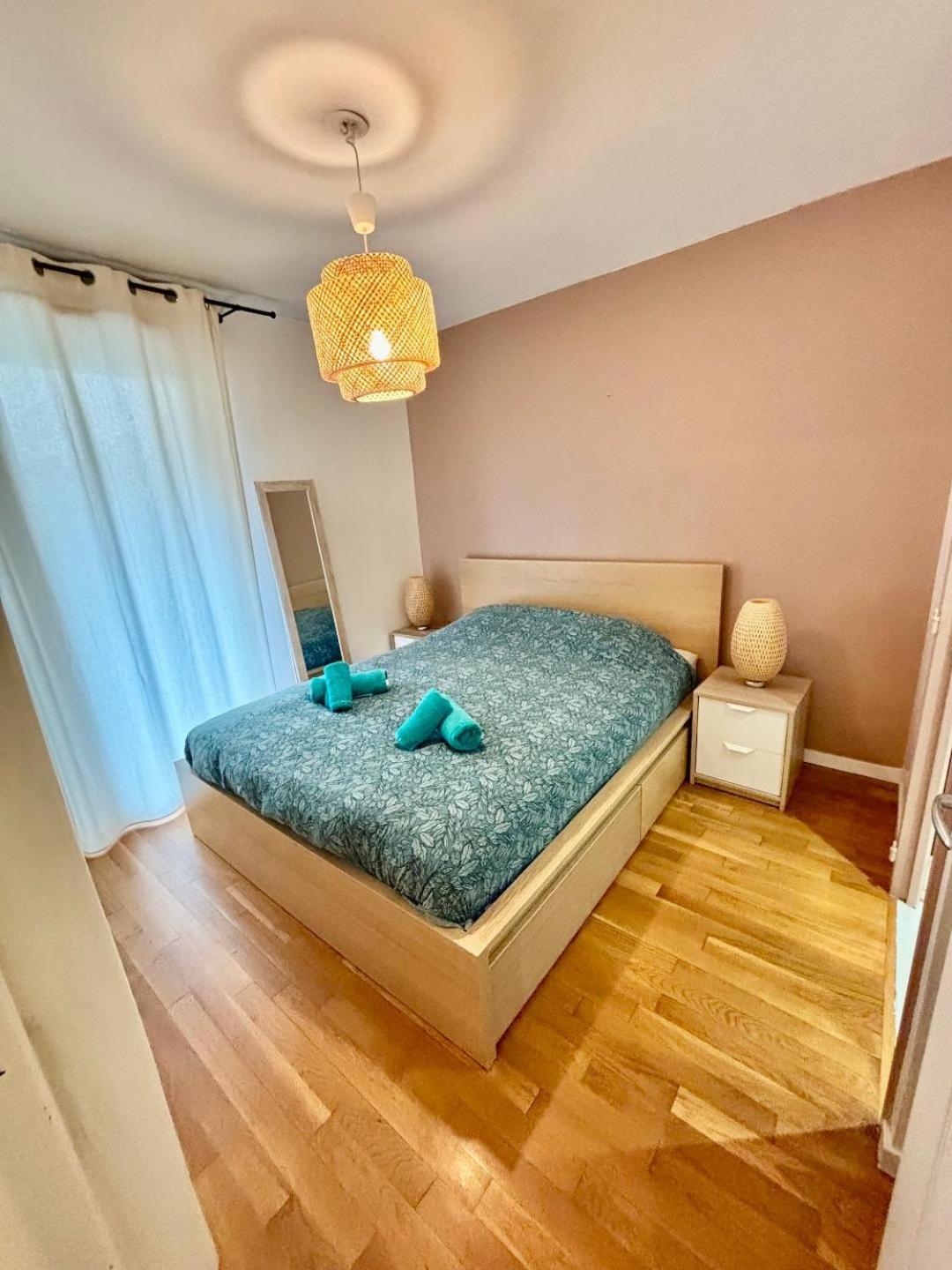 Top !!! 3 Chambres, Climatisation, Terrasse Villeurbanne Eksteriør billede