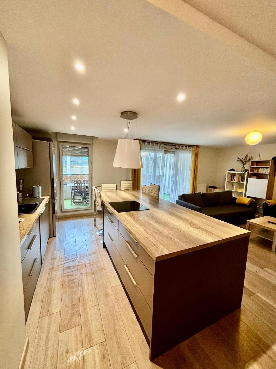 Top !!! 3 Chambres, Climatisation, Terrasse Villeurbanne Eksteriør billede